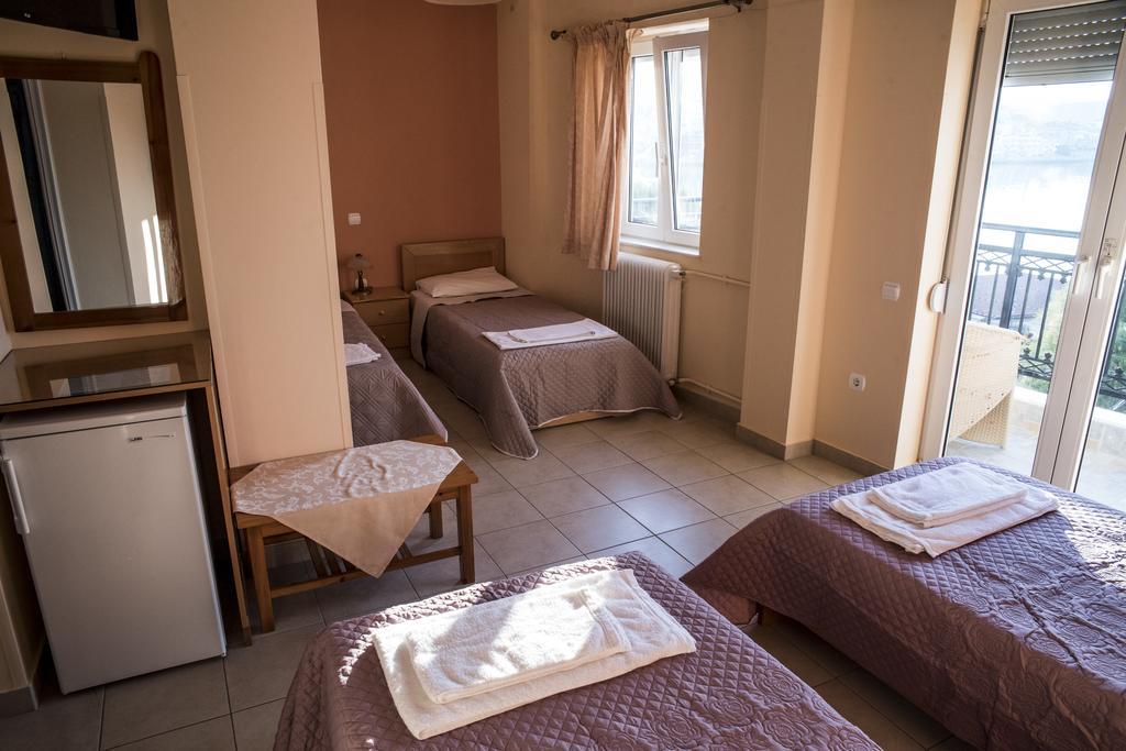 Zoumboulis Rooms Митилини Экстерьер фото