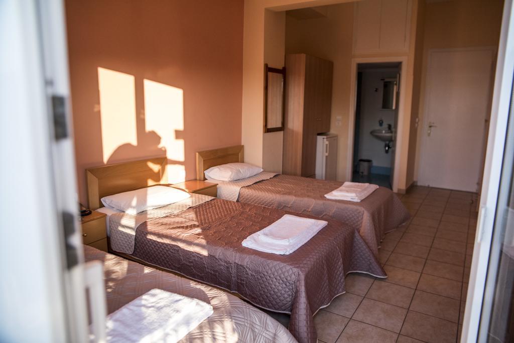 Zoumboulis Rooms Митилини Экстерьер фото